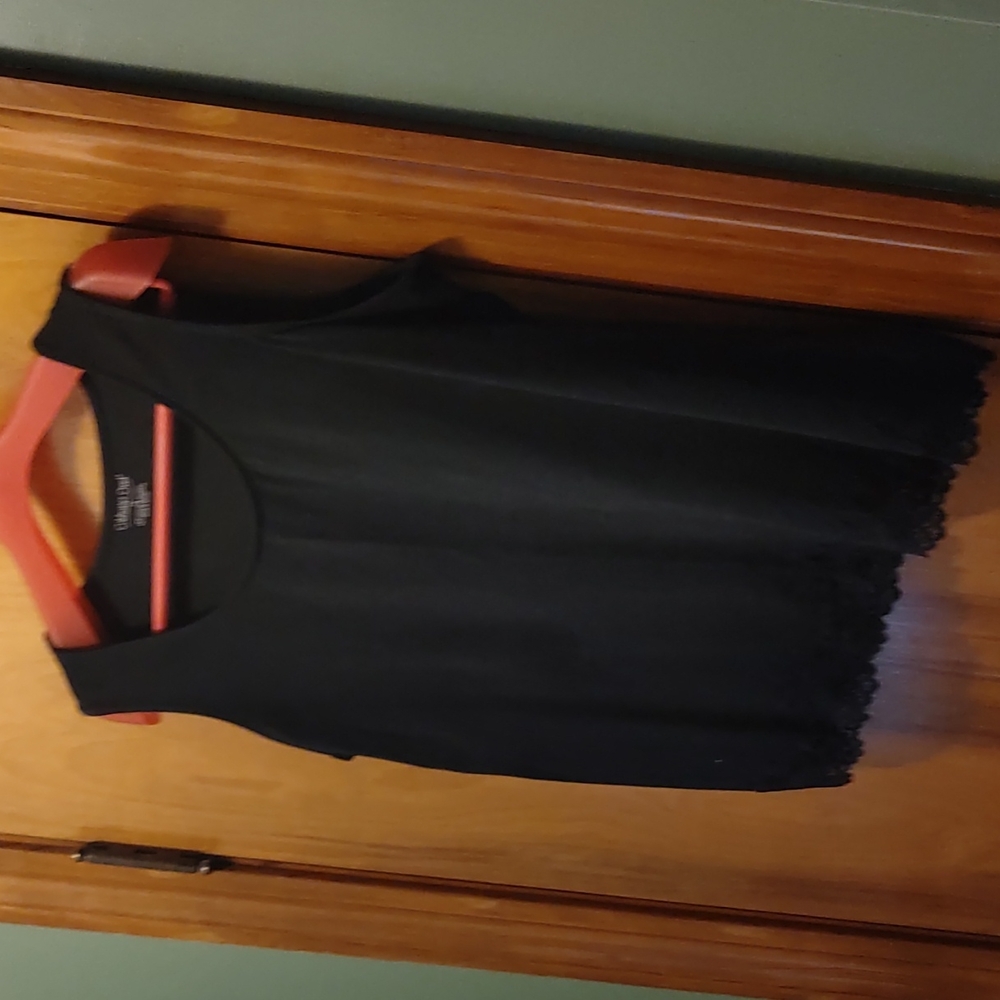 Sleeveless tank